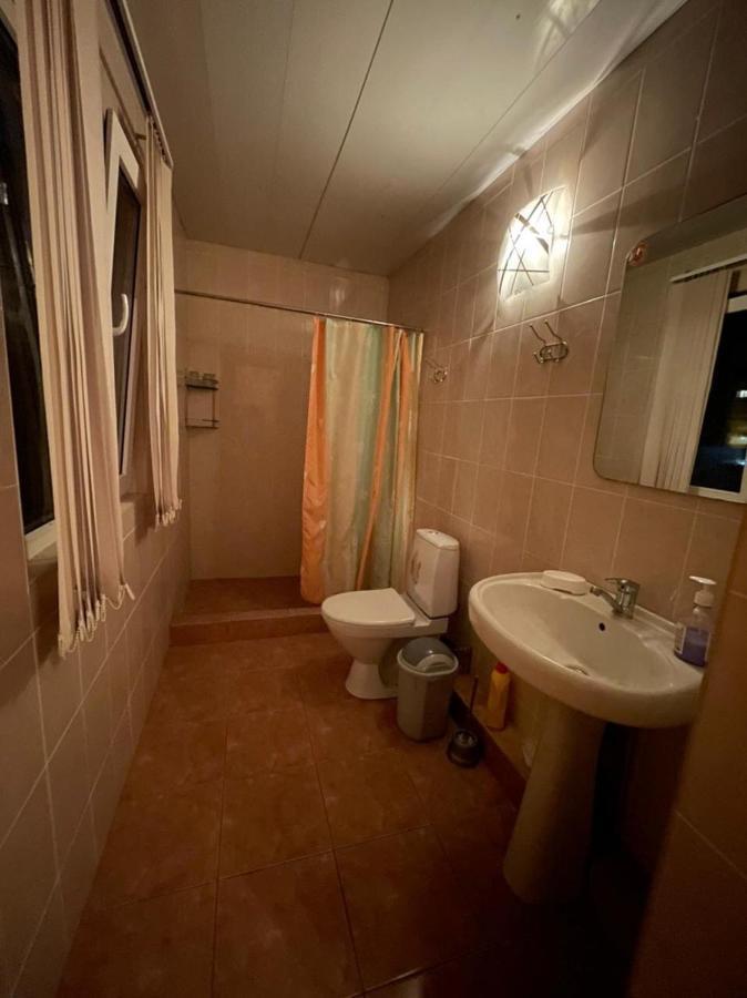 Guest House Dali กากรา ภายนอก รูปภาพ