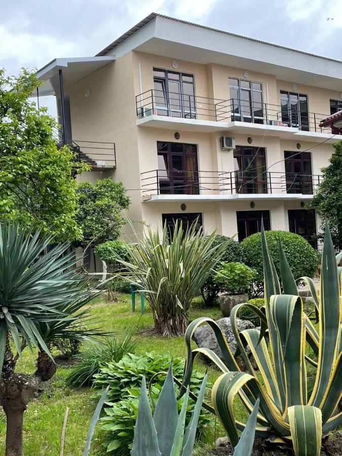 Guest House Dali กากรา ภายนอก รูปภาพ