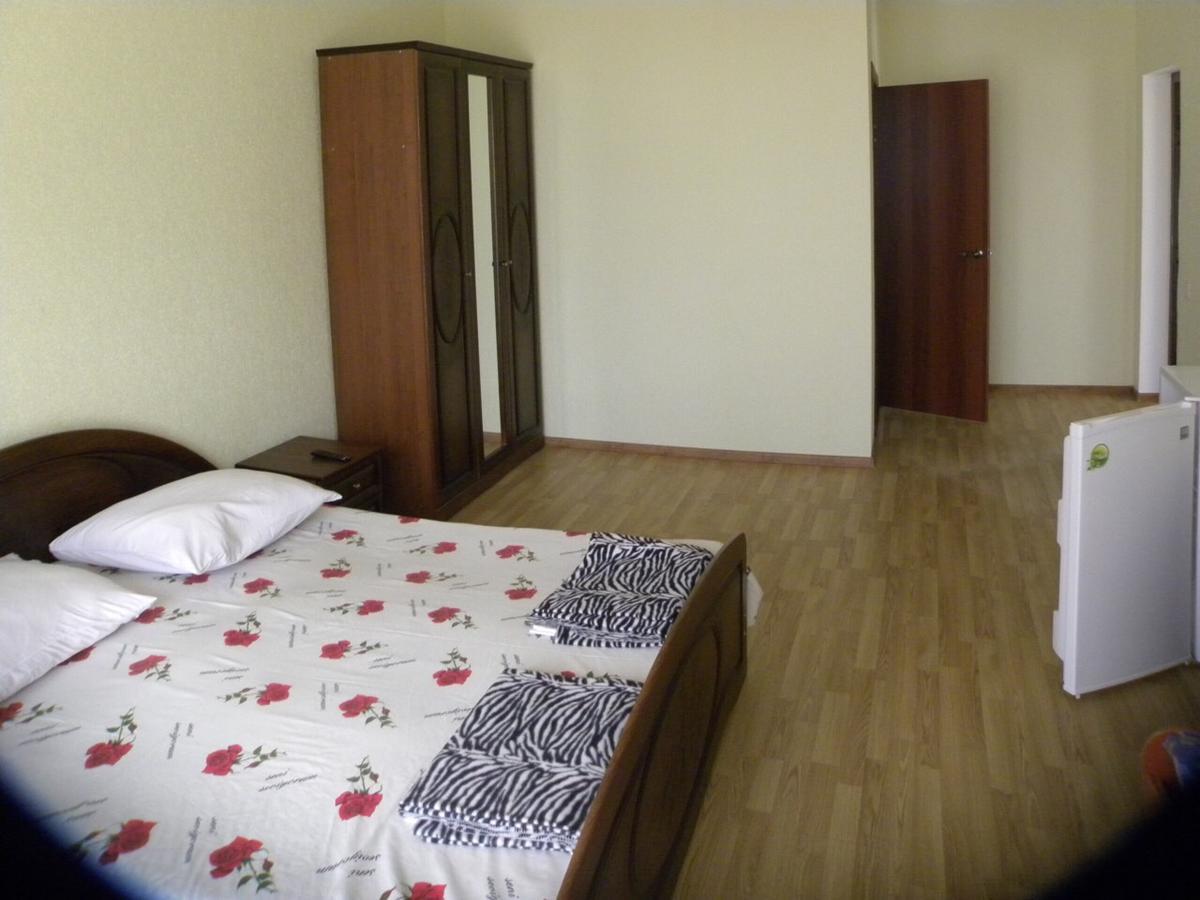 Guest House Dali กากรา ภายนอก รูปภาพ