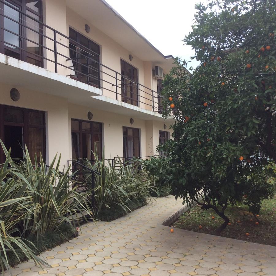 Guest House Dali กากรา ภายนอก รูปภาพ