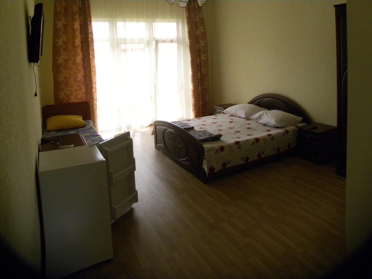 Guest House Dali กากรา ภายนอก รูปภาพ