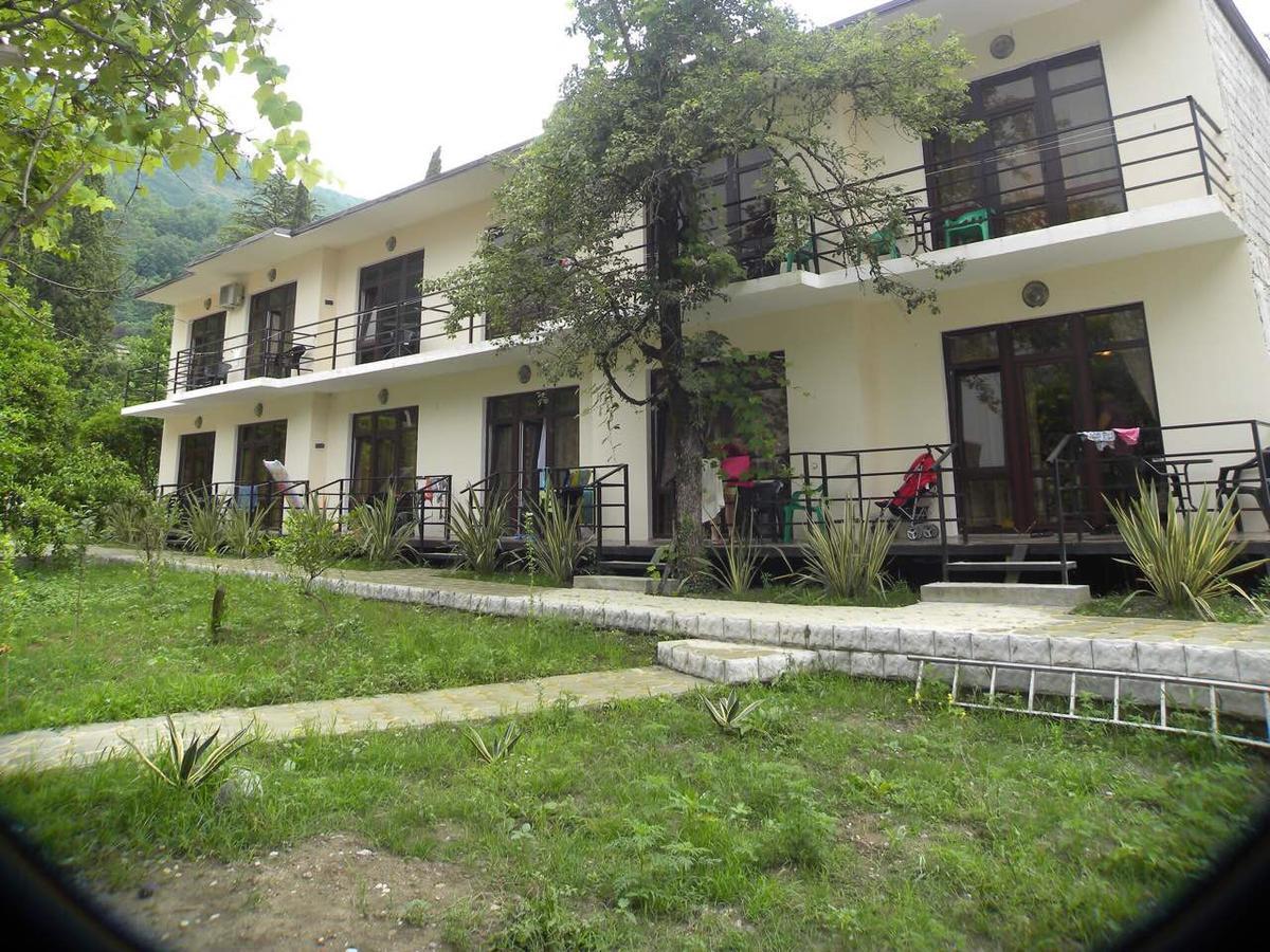 Guest House Dali กากรา ภายนอก รูปภาพ