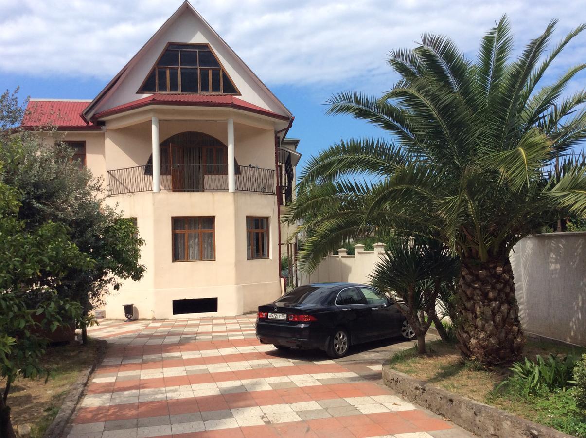 Guest House Dali กากรา ภายนอก รูปภาพ