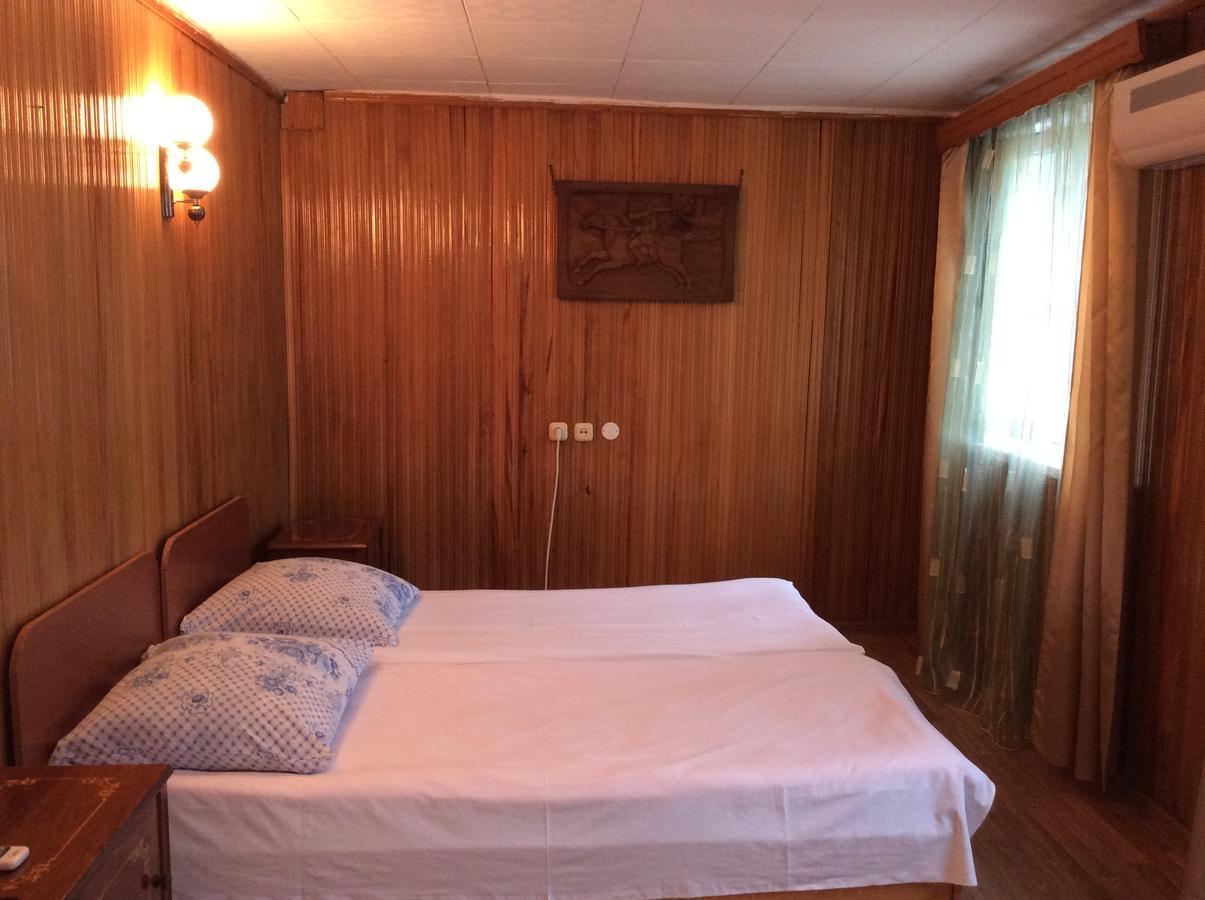 Guest House Dali กากรา ภายนอก รูปภาพ